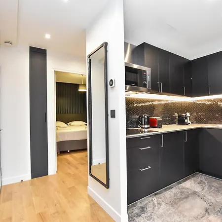 Authentic - 2br 6p - Palais Garnier * פריז